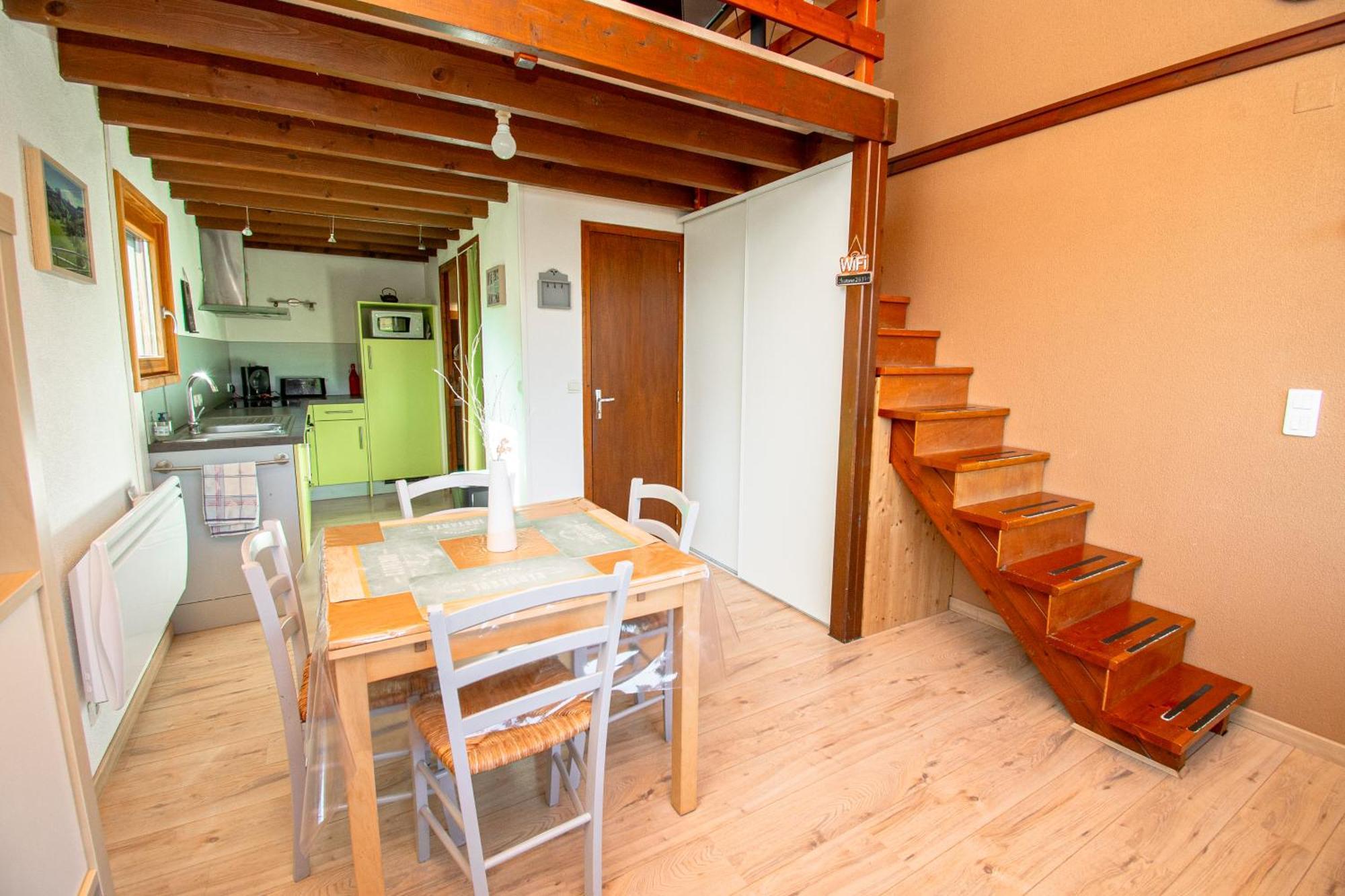 Terrasse Des Monts - Duplex Independant De Charme Διαμέρισμα Les Hopitaux-Neufs Εξωτερικό φωτογραφία
